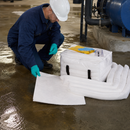 Portable Oil Spill Kit with 75L Capacity for On-the-Go Cleanup
