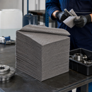 Lightweight Polypropylene Universal Absorbent Mats, 500 x 400 mm, 160 Litre Capacity, 200 Pieces